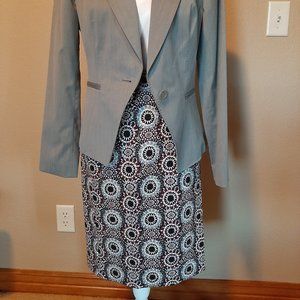 Ann Taylor Medallion Print Pencil Skirt
